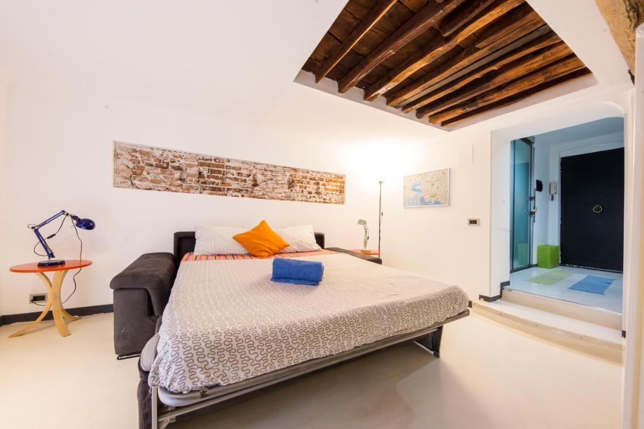 Loft La Citta Vecchia Apartment Genoa